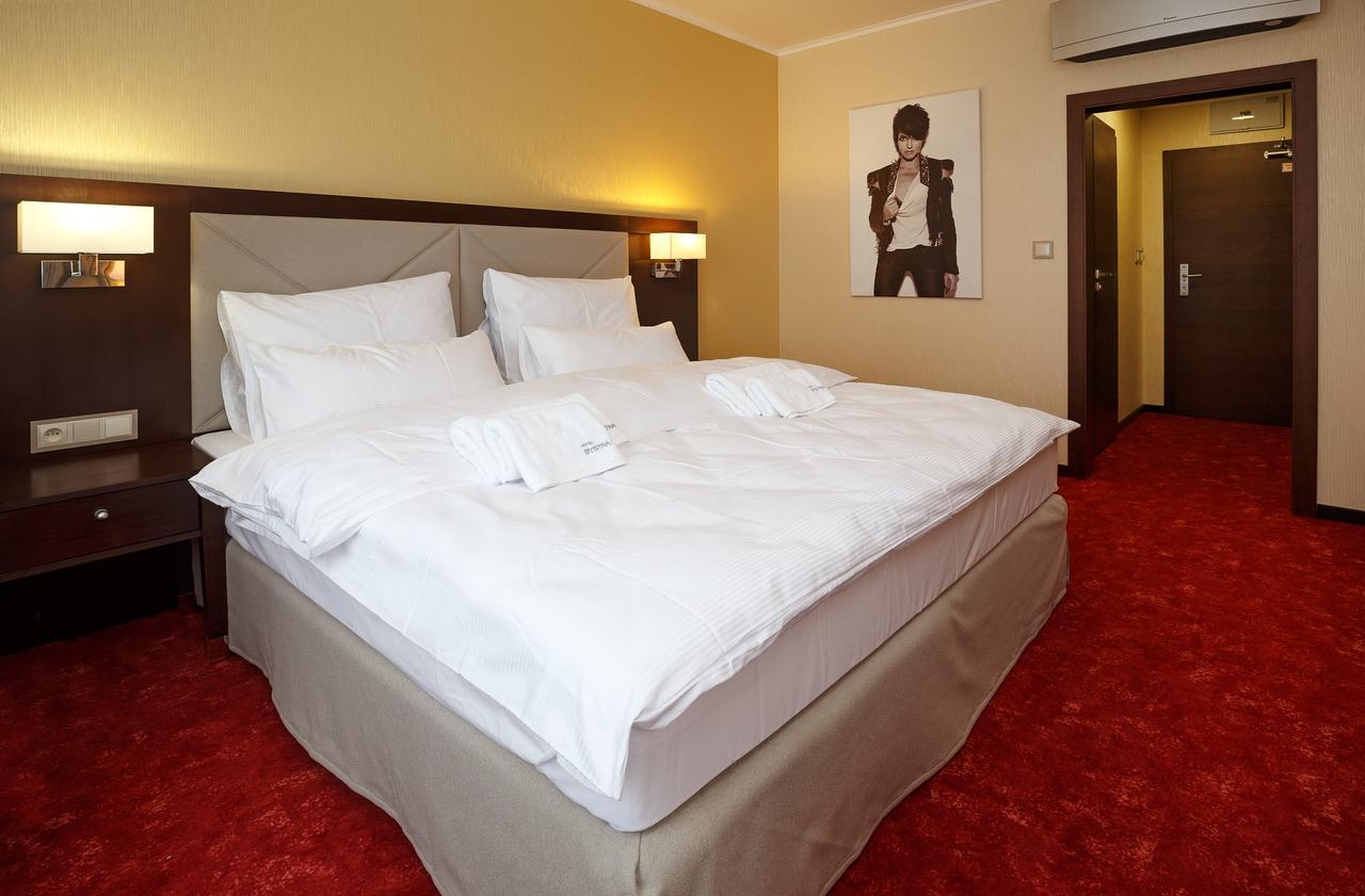 Hotel Bystra Snina Εξωτερικό φωτογραφία